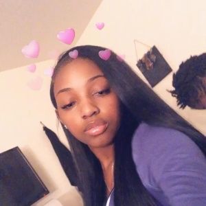 Meet your Posher, Shae